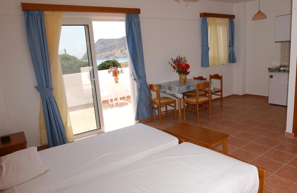 Eristos Beach Hotel Megálon Choríon Exterior foto