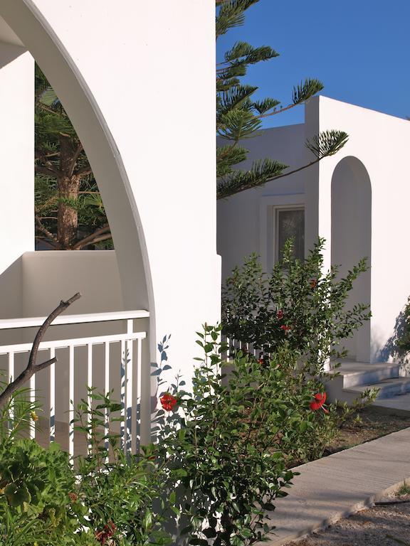 Eristos Beach Hotel Megálon Choríon Exterior foto
